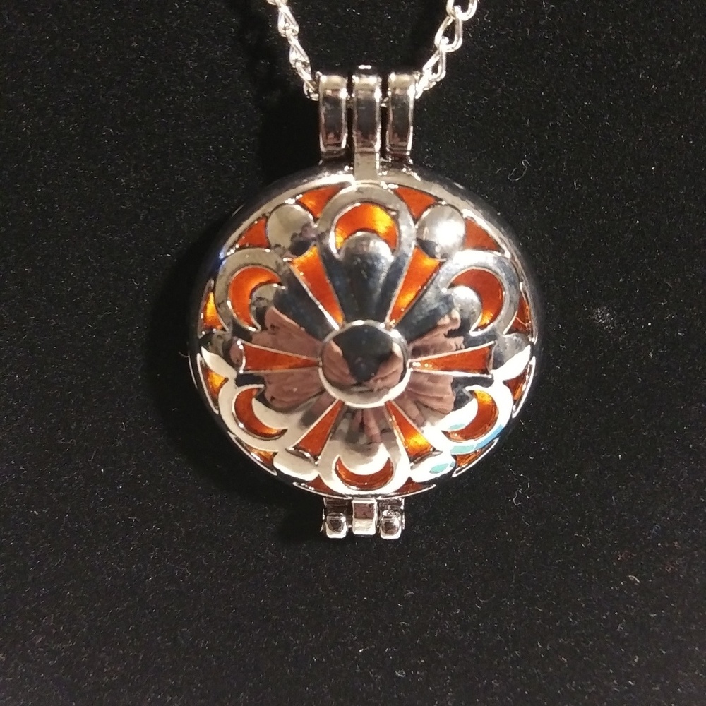 Aromatherapy Essential Oil Necklace
